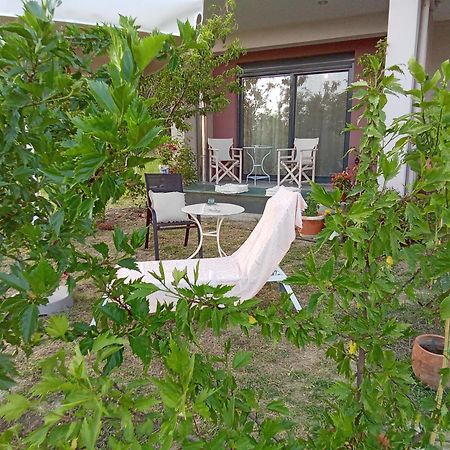 Alki'S Stories Apartment Каламата Екстериор снимка