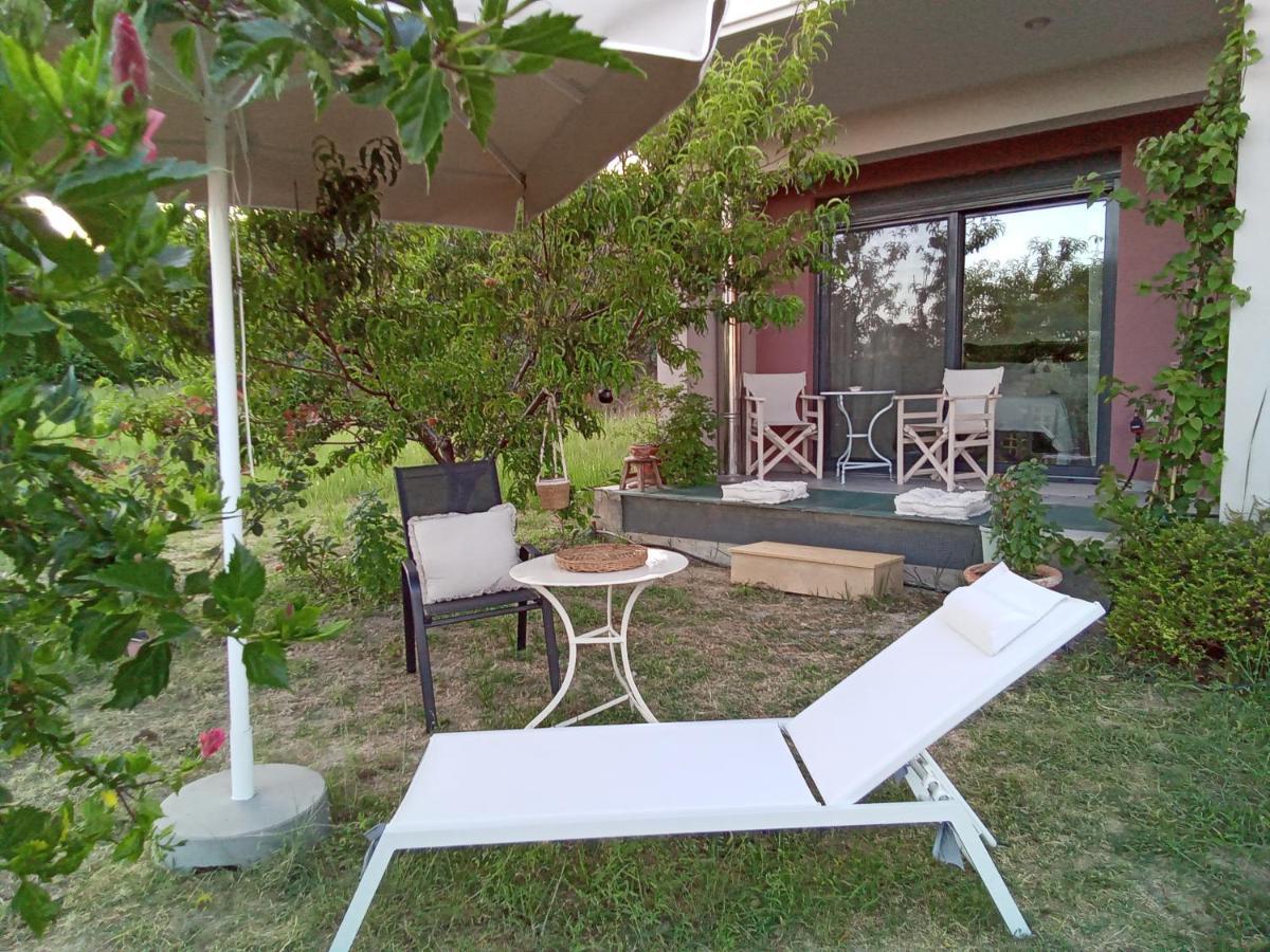 Alki'S Stories Apartment Каламата Екстериор снимка