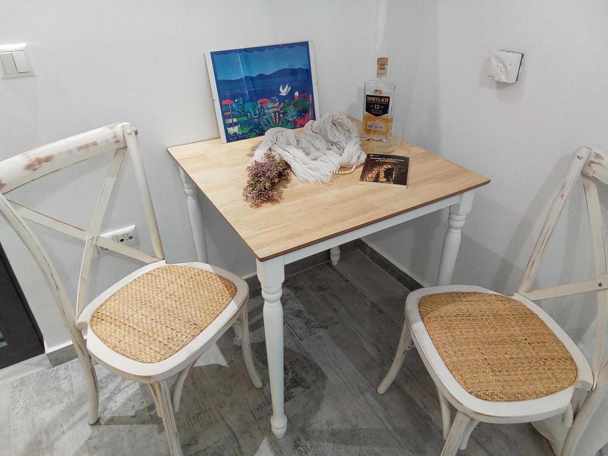 Alki'S Stories Apartment Каламата Екстериор снимка